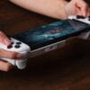 control-8bitdo-ultimate-mobile-gaming Control 8BitDo Ultimate Mobile extensible para celulares con joysticks Hall Effect.