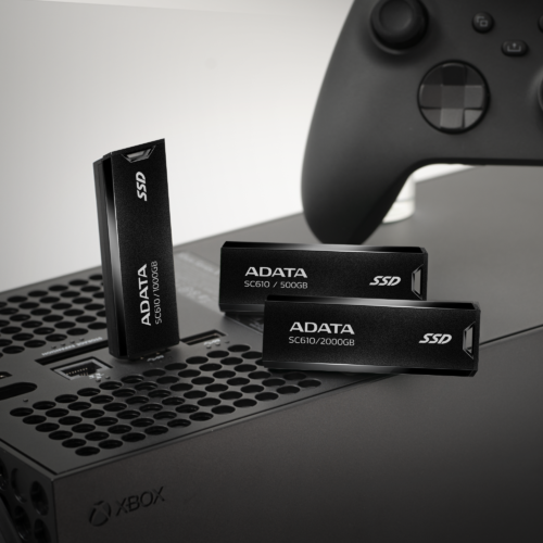 SSD externo ADATA SC610 con USB-A retráctil ADATA